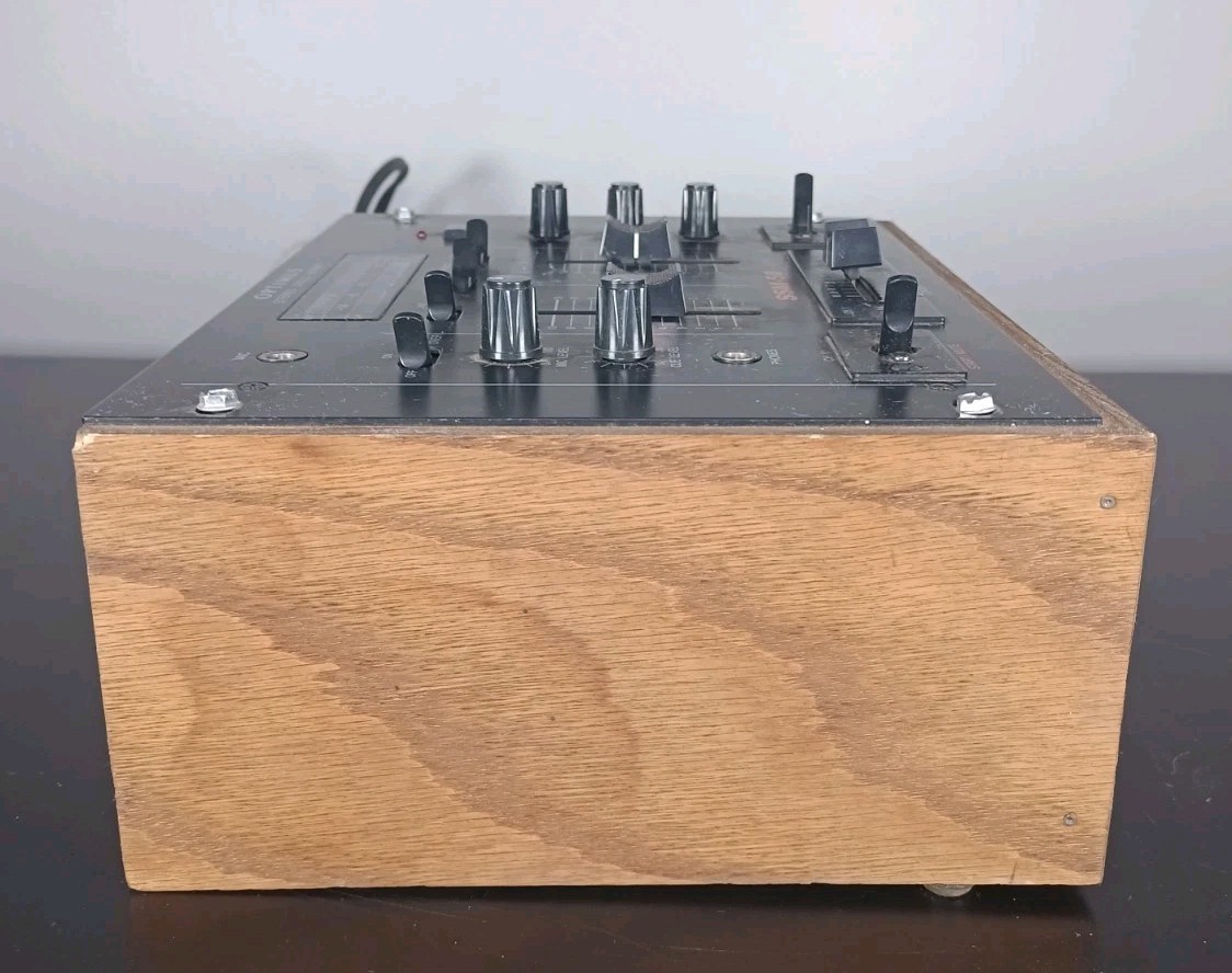 Optimus 2-CH Stereo Disco Mixer SSM-50