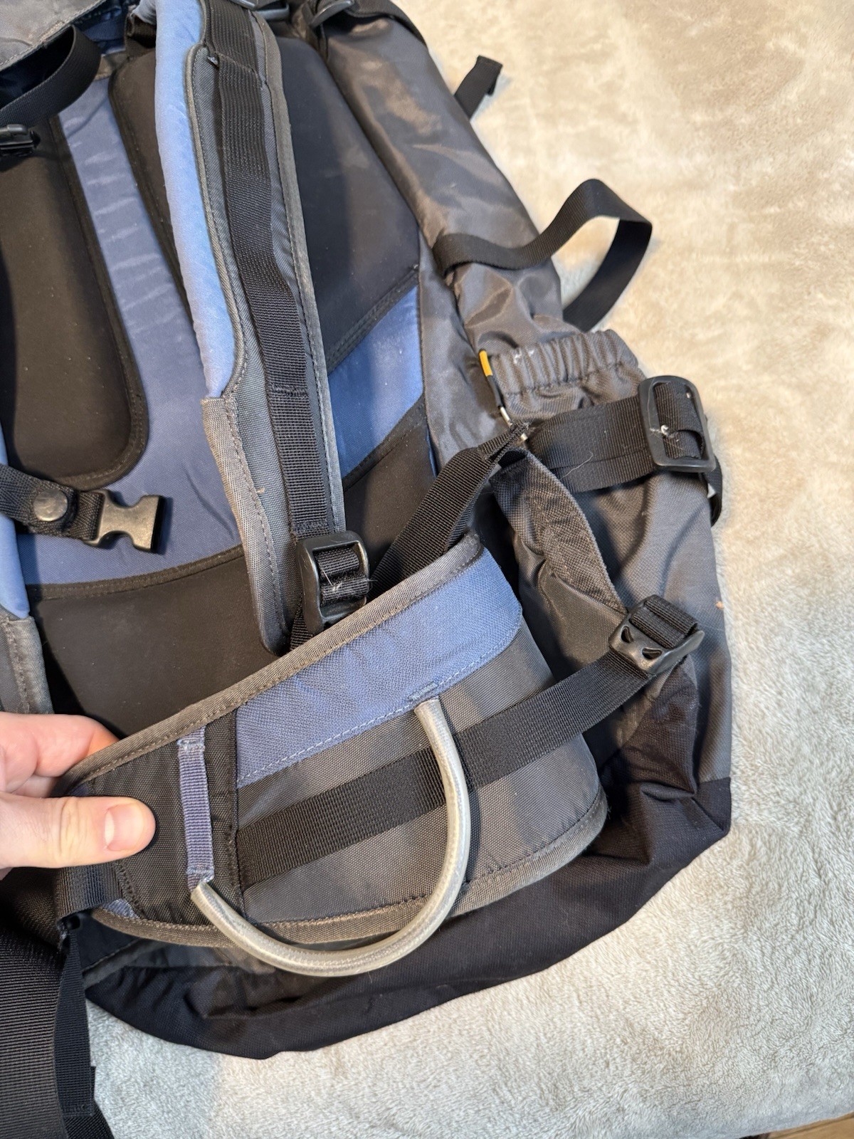 Vintage 45L North Face Climbing Pack