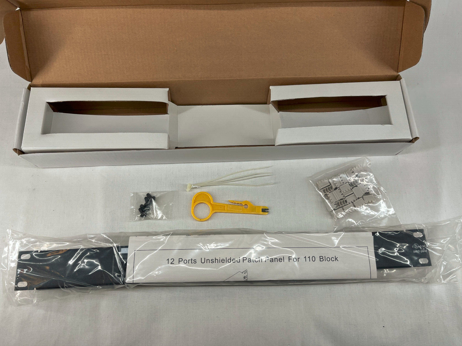 Patch Panel UTP 12 Port Ethernet CAT5e RJ45 110 Network