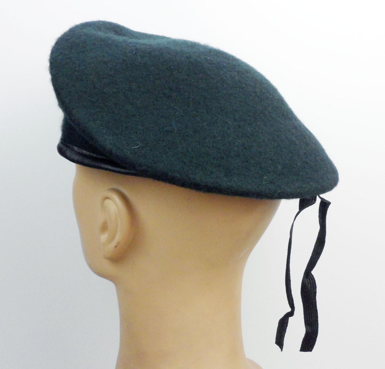 Vietnam War US Army Special Forces Green Beret Hat SF Cap Badge