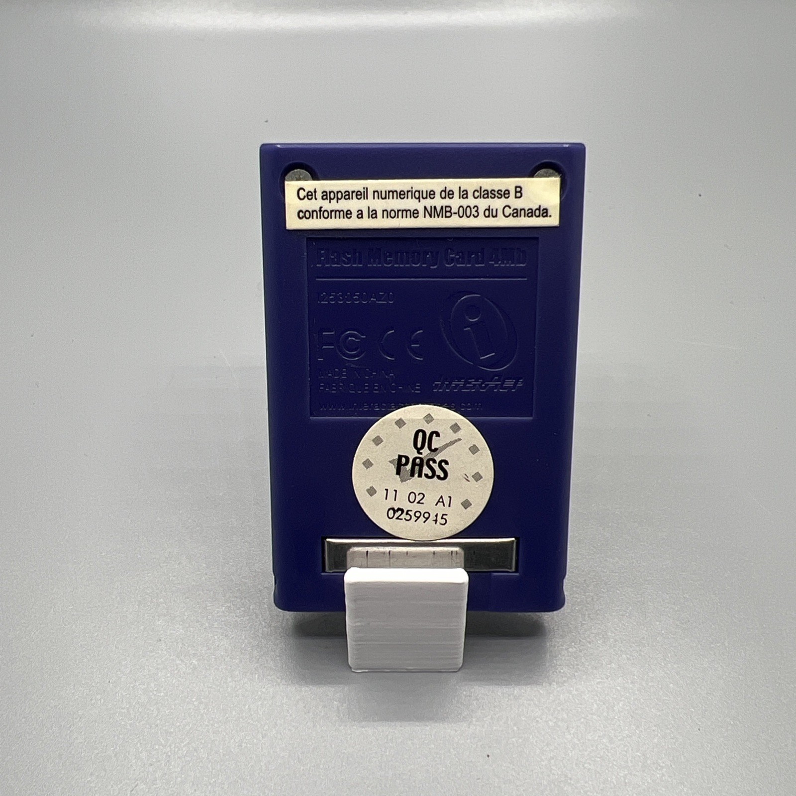 Nintendo Gamecube Flash Memory Card 4MB Purple InterAct