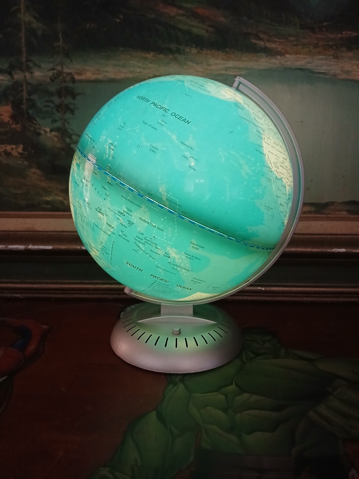 Light Up Desk Globe