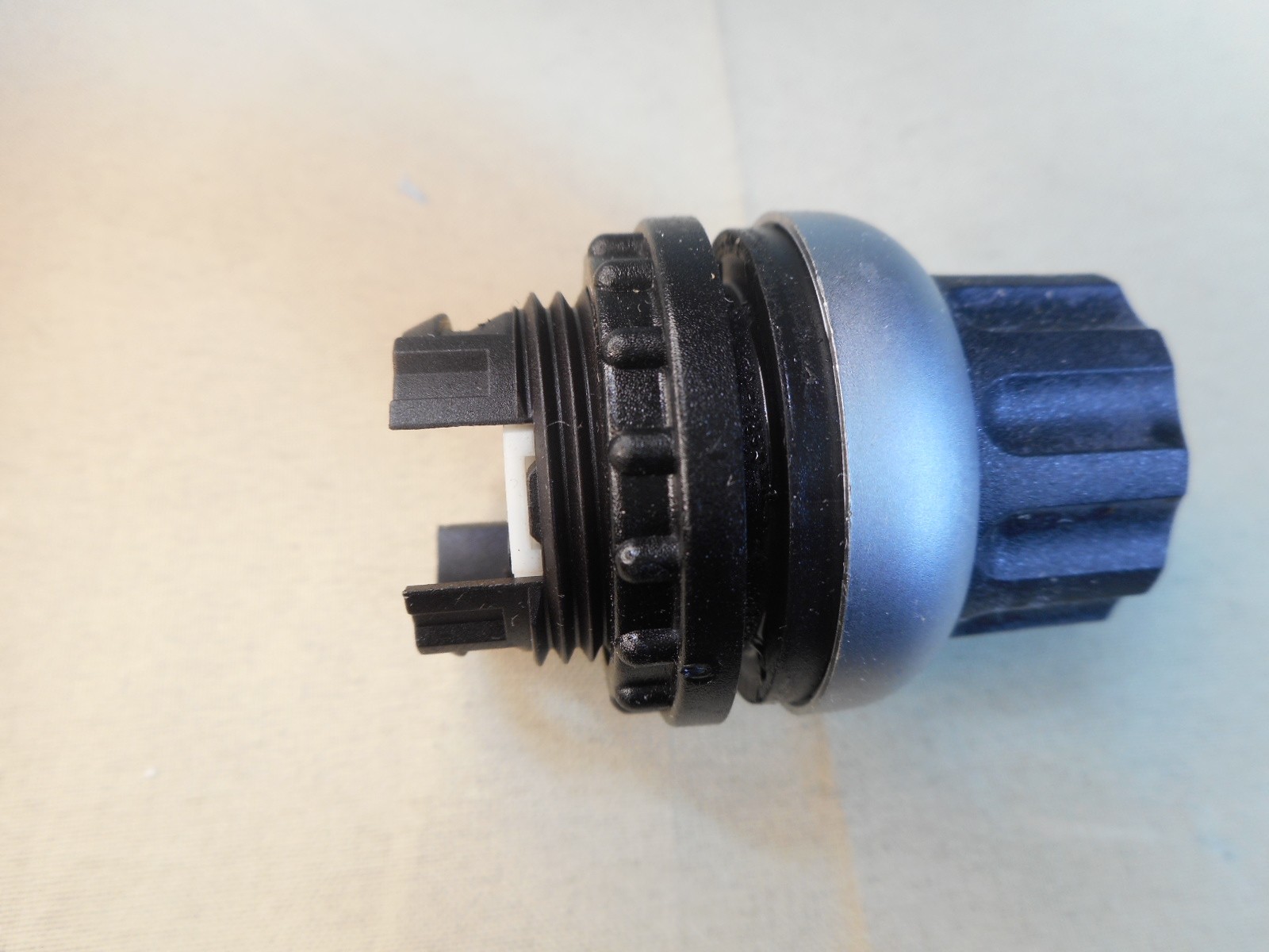 MOELLER M22-WR selector switch (NIB)
