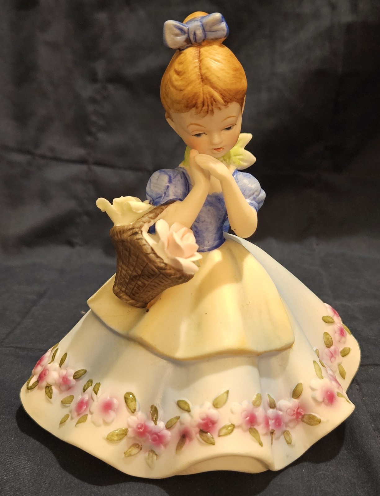 Vintage Japan Porcelain Harvest Girl 5” Figurine Nightlight GrannyCore/Cottage