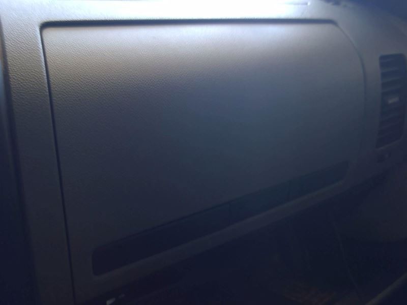 SILVRDO25 2012 Glove Box 64162