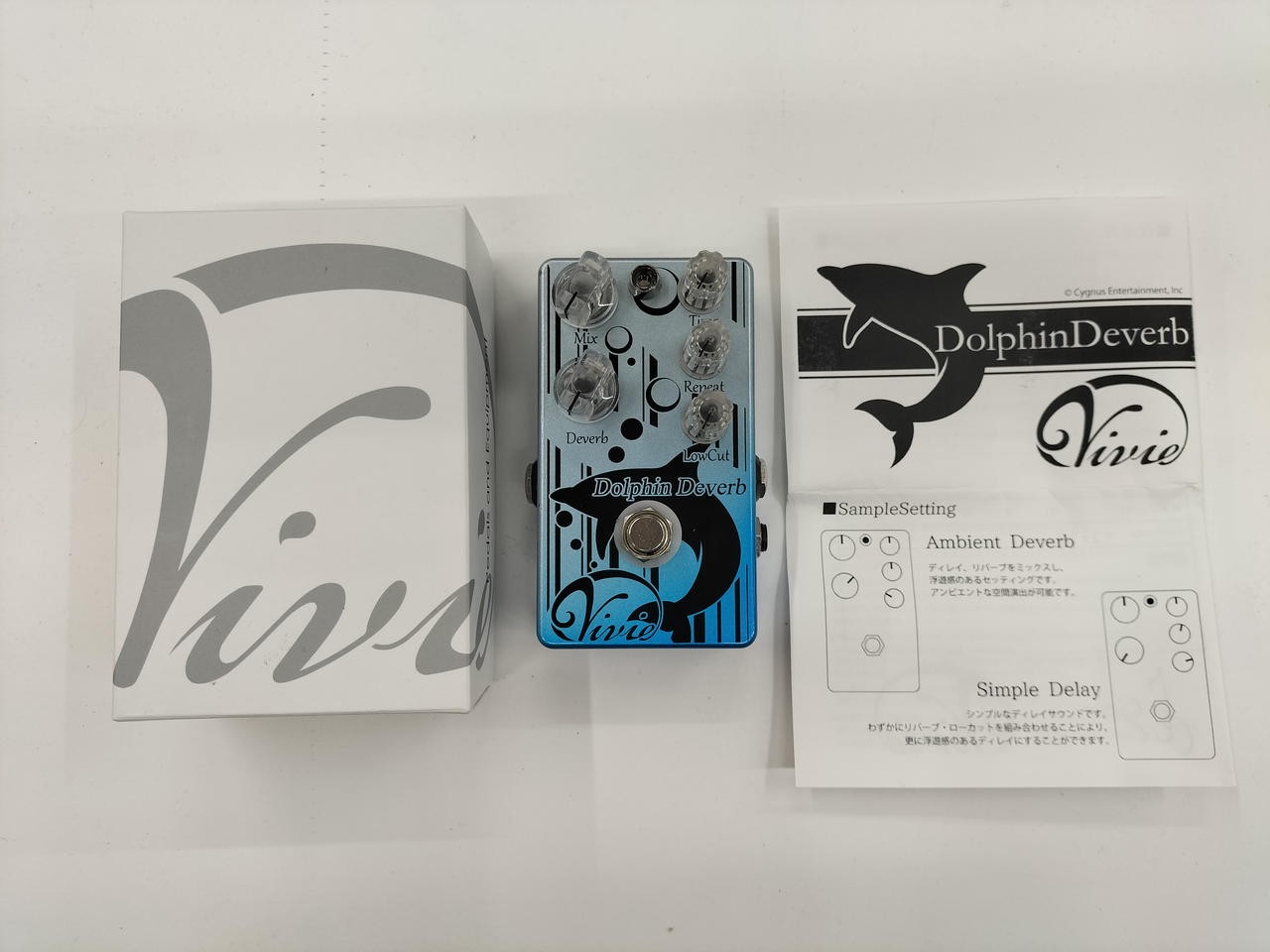 VIVIE / DOLPHIN DEVERD (260529)