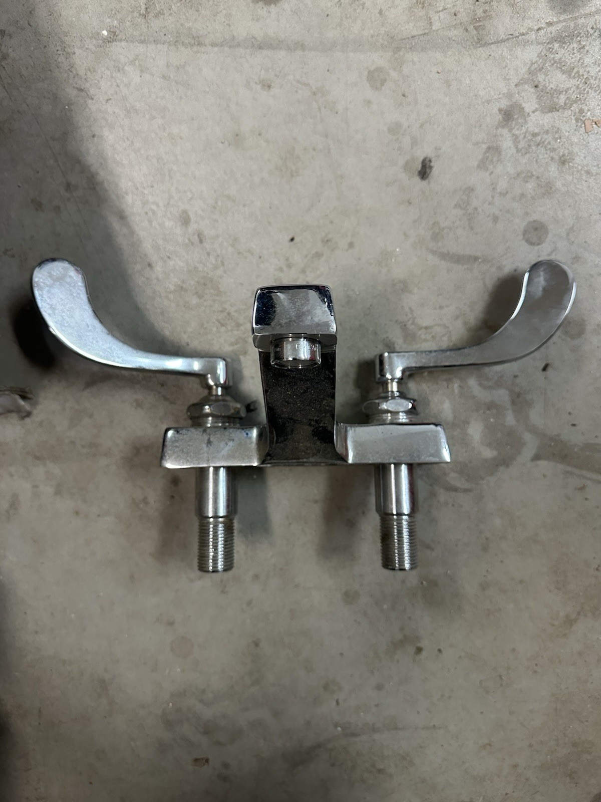 Chicago Faucet NOS 802-A317CP