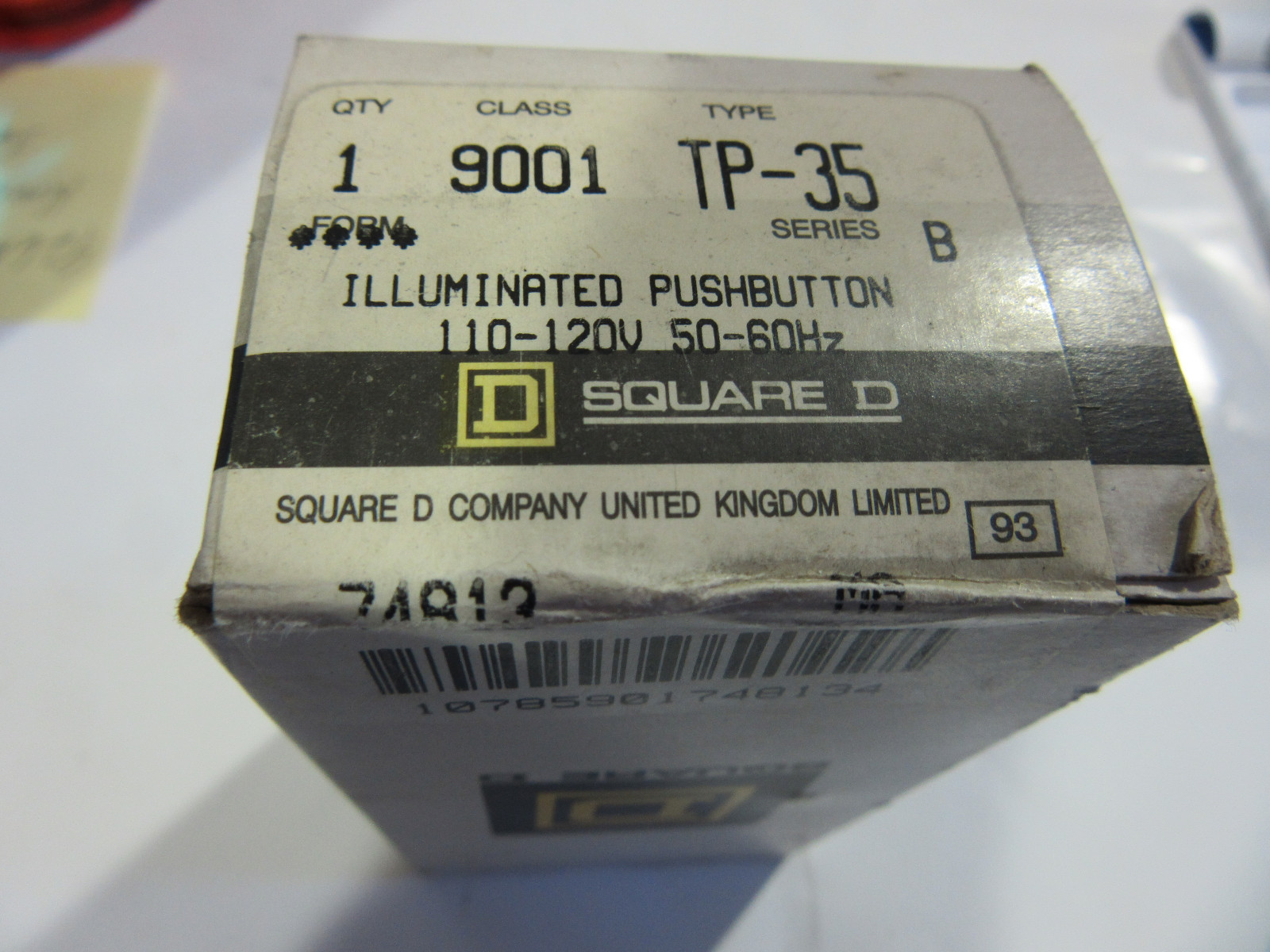 Square D 9001TP-35 ILLuminated Pushbutton 120V Adapts With Any Color Lens NEW!!!