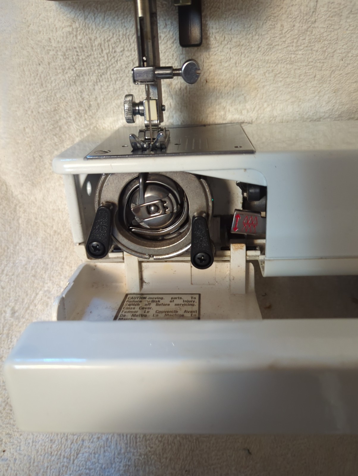 White heavy duty sewing machine, Model NO: 1766 Pre-owned Tested