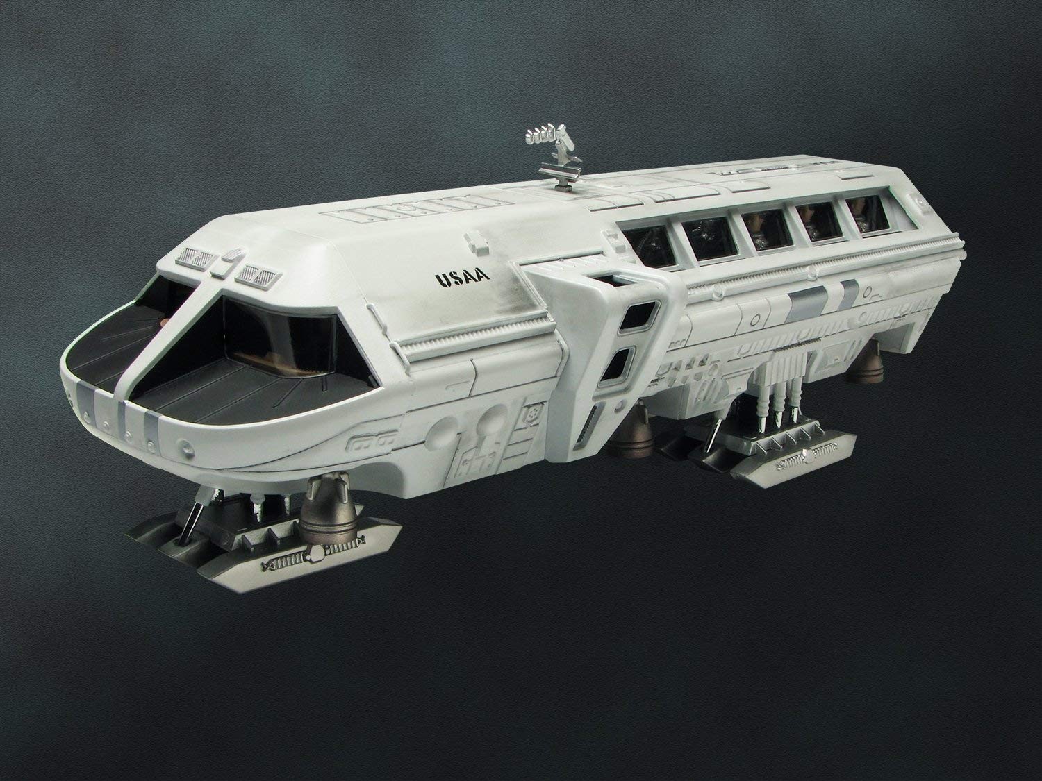 Moebius 2001-1 1:55 2001: A Space Odyssey: The Moon Bus Plastic Model Kit