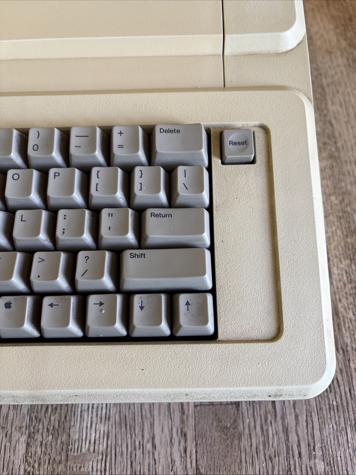 Apple IIGS Stealth Upgrade Computer Model Number AA11040B *Not Tested*