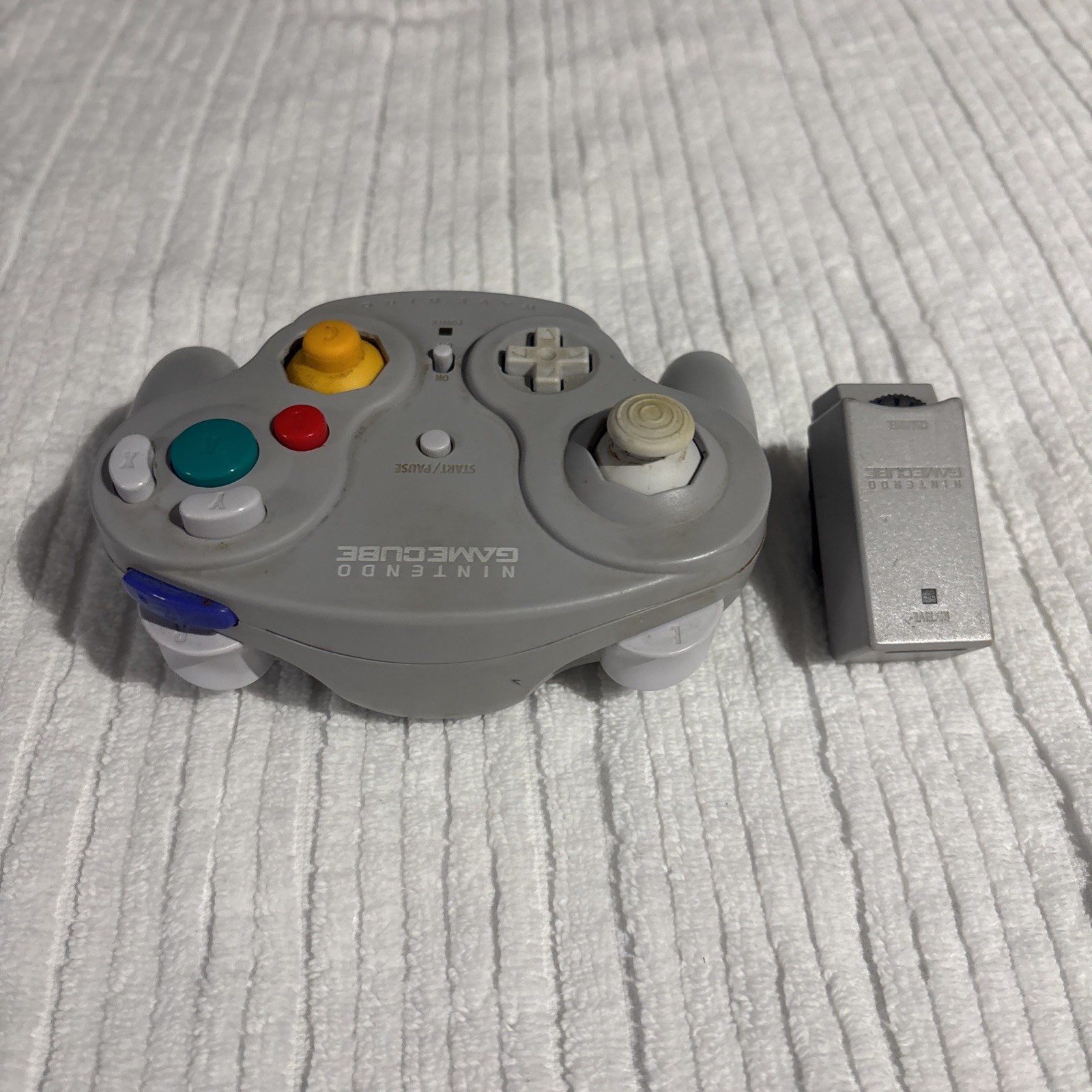 Nintendo DOL-004 Wave Bird Wireless Controller and dongle Clean Contacts