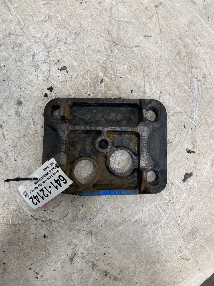 2011 Suspension Bracket HDR59826000 for Freightliner Coronado (641-12142)