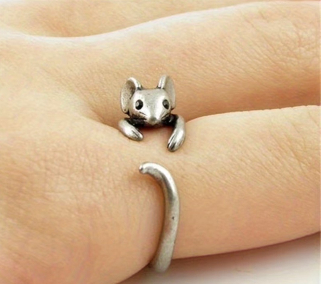 Cute Mouse Ring, Gotta See