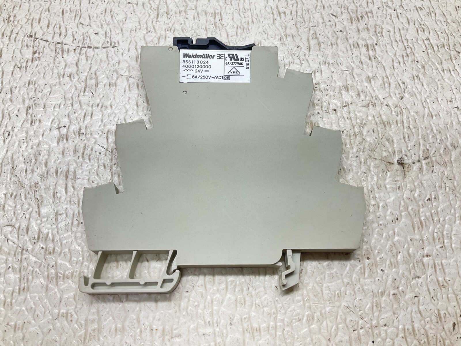 Weidmueller RSS113024 Solid State Relay 8533640000 4060120000 (TSC)