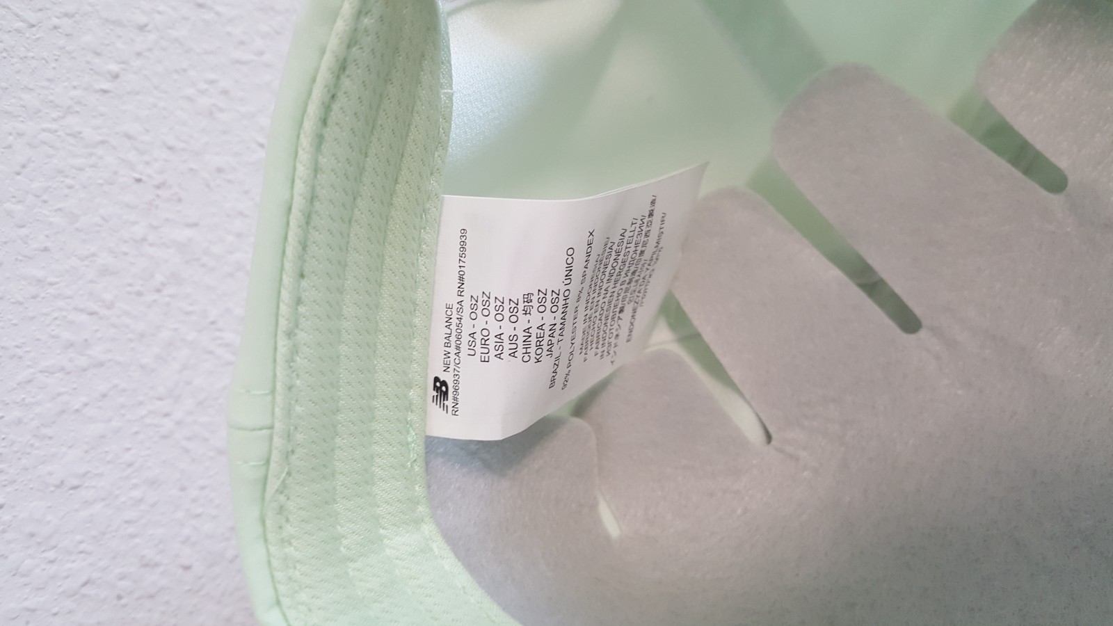 New Balance performance Hat cap in Neon green