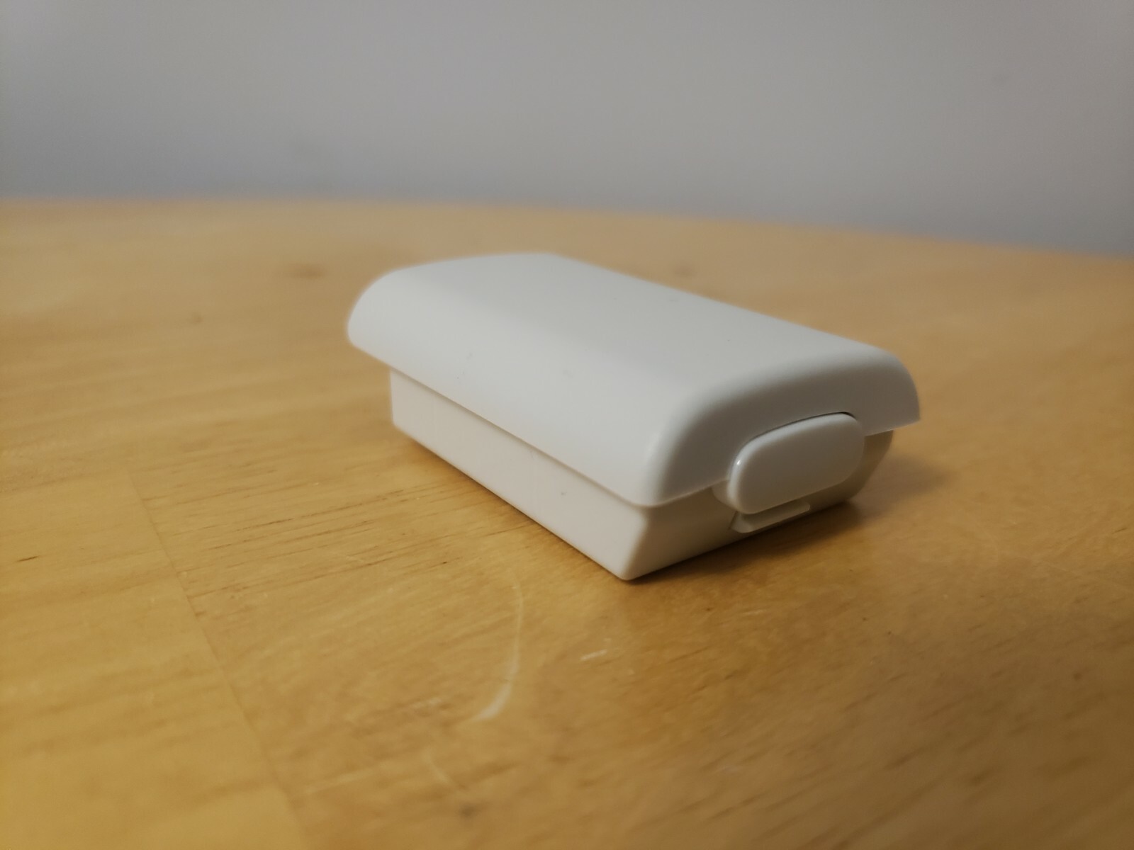 100 White Battery Replacement for Xbox 360 Controller Case, Shell, Pack Cover US