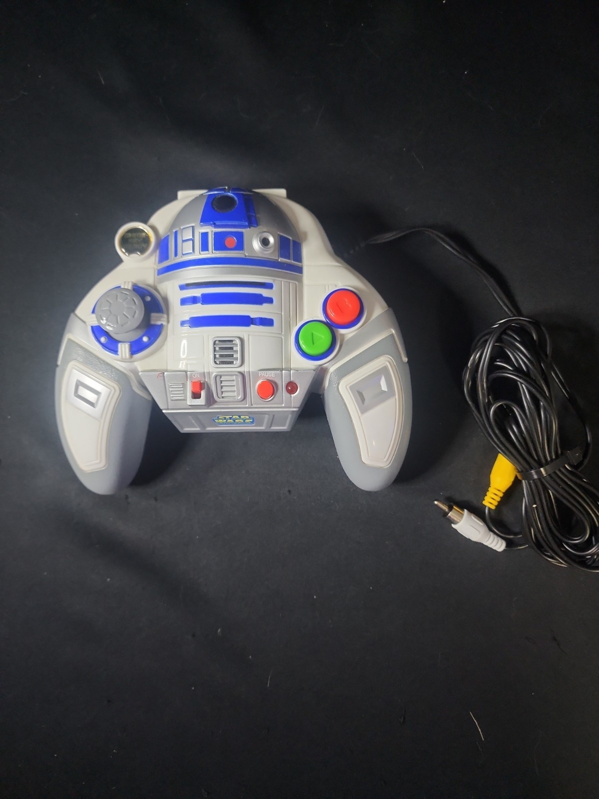 Jakks Pacific Star Wars R2D2 TV Plug 'N' Play Video Game