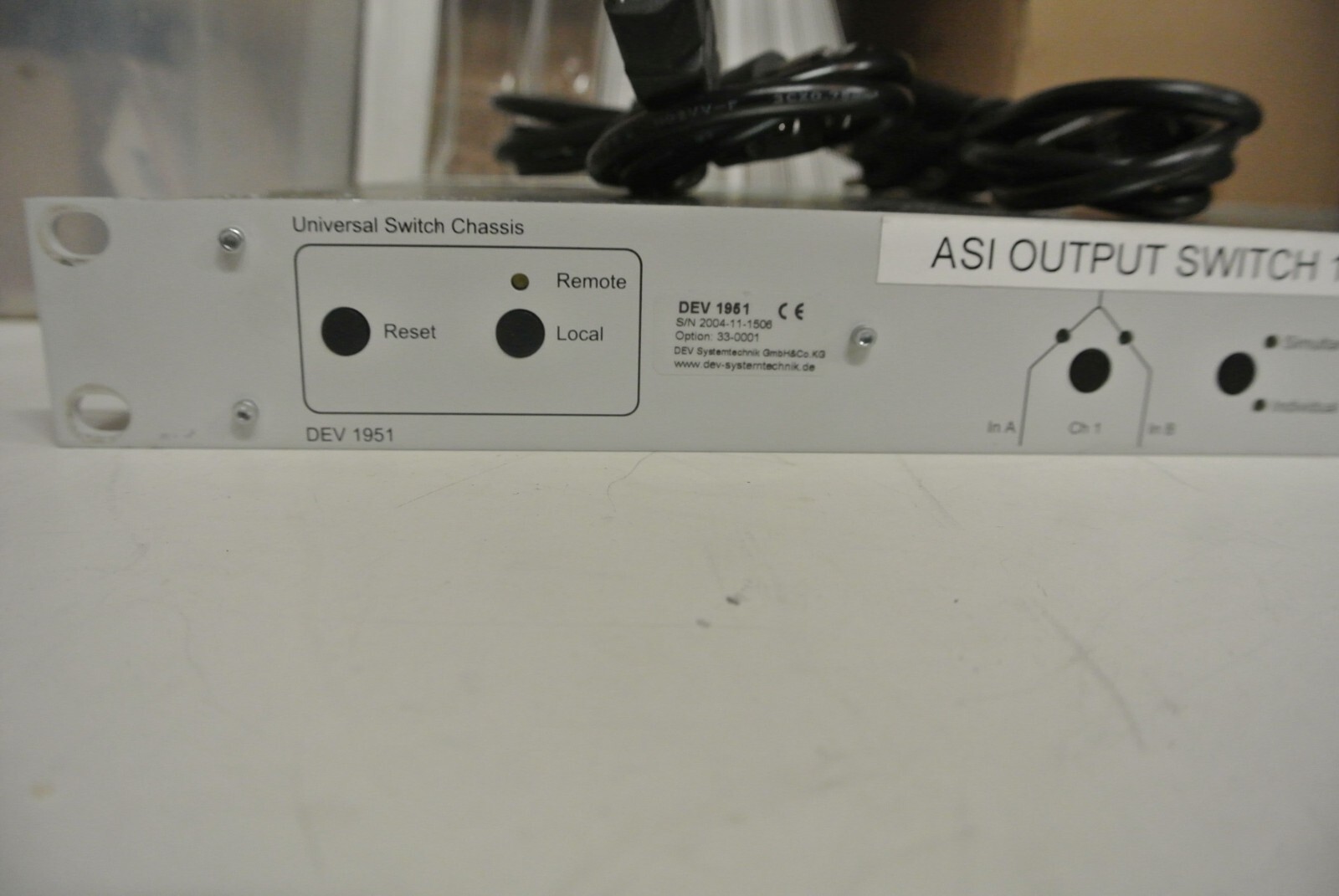DEV Systemtechnik 1951 Universal Switch 11-0005 DPST Switch MODULE