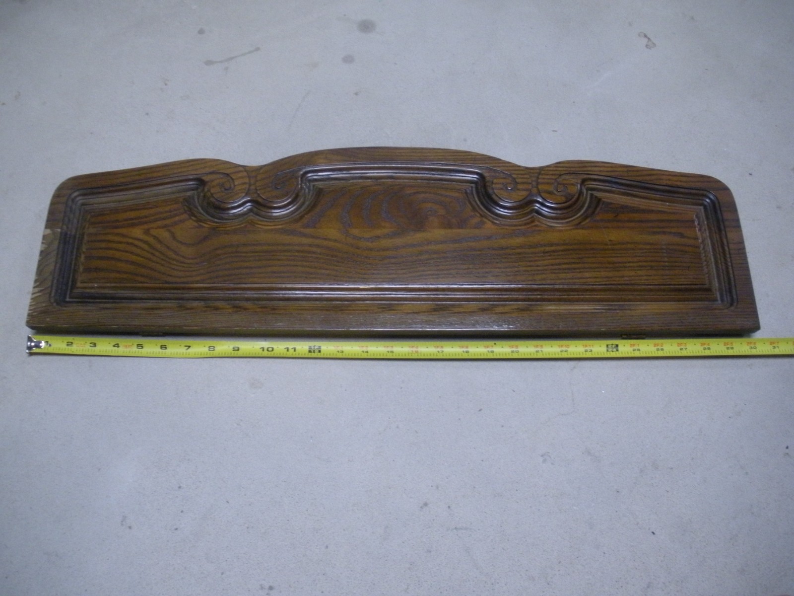 Fancy Wooden Piano / Organ Sheet Music Holder (Music Rack) from Hammond?