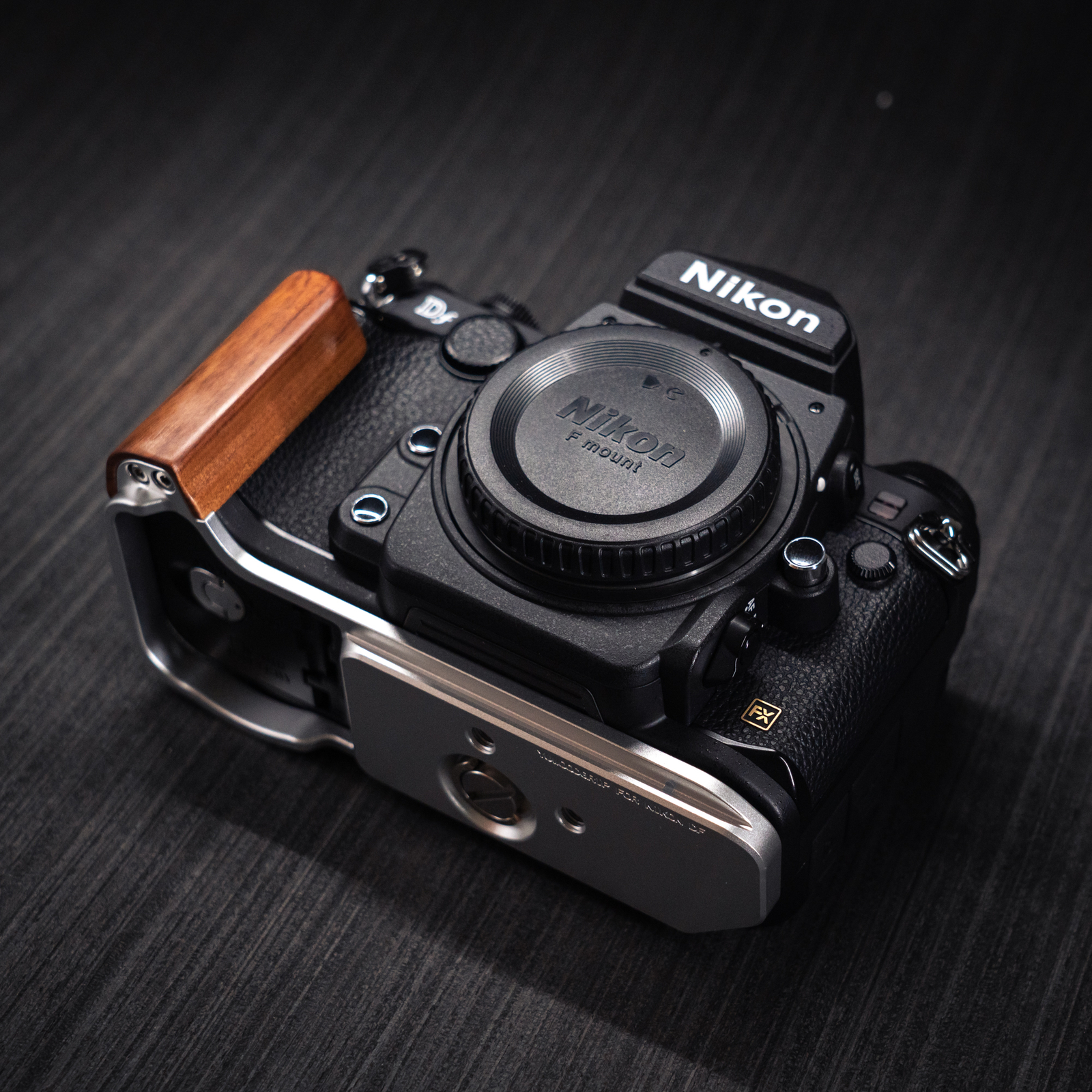 Wood Wooden QR Hand Grip + Alloy Base L Holder For Nikon DF Camera Arca Plate