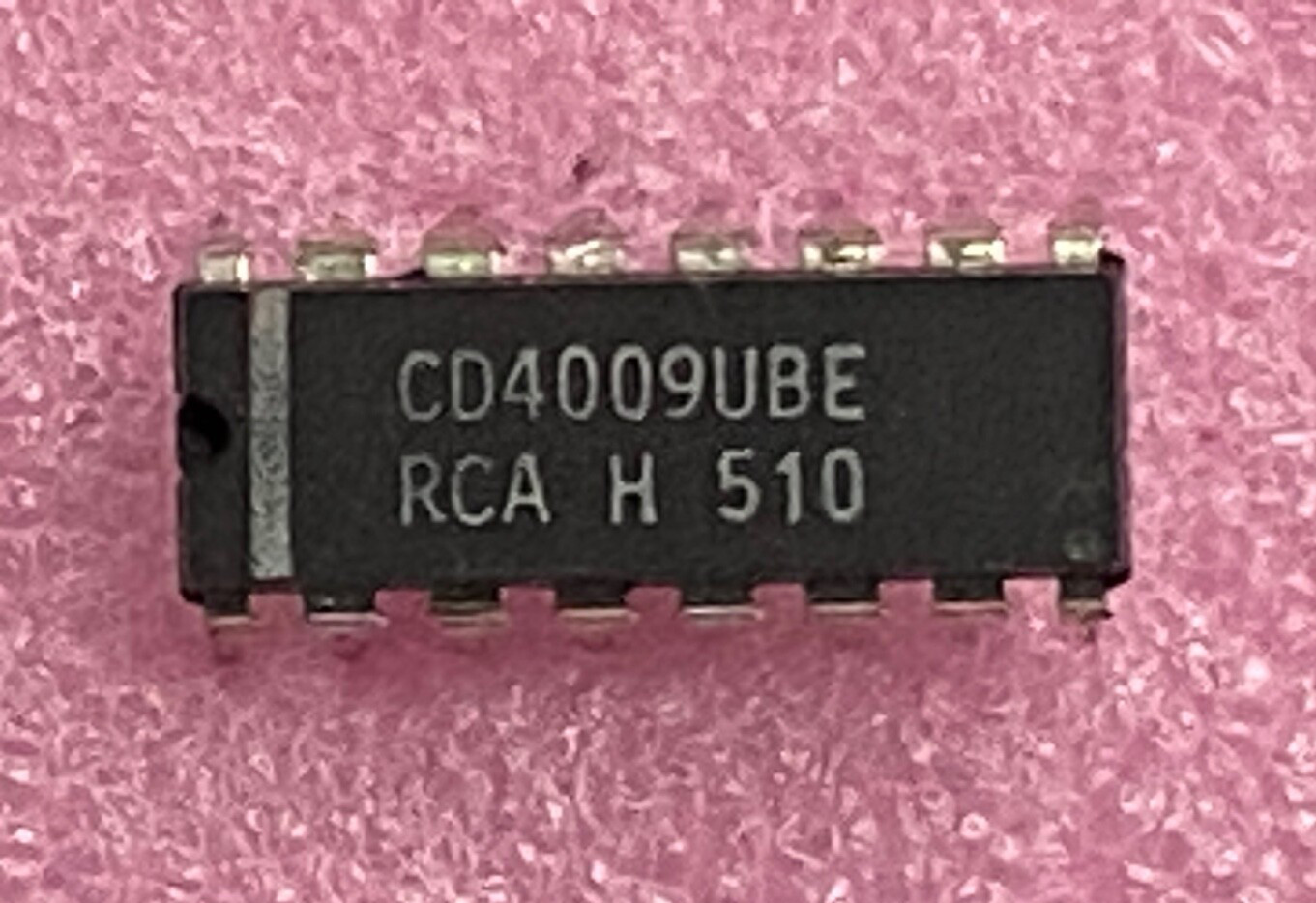 RCA CD4009BE hex inverting buffer/convert integrated Circuit