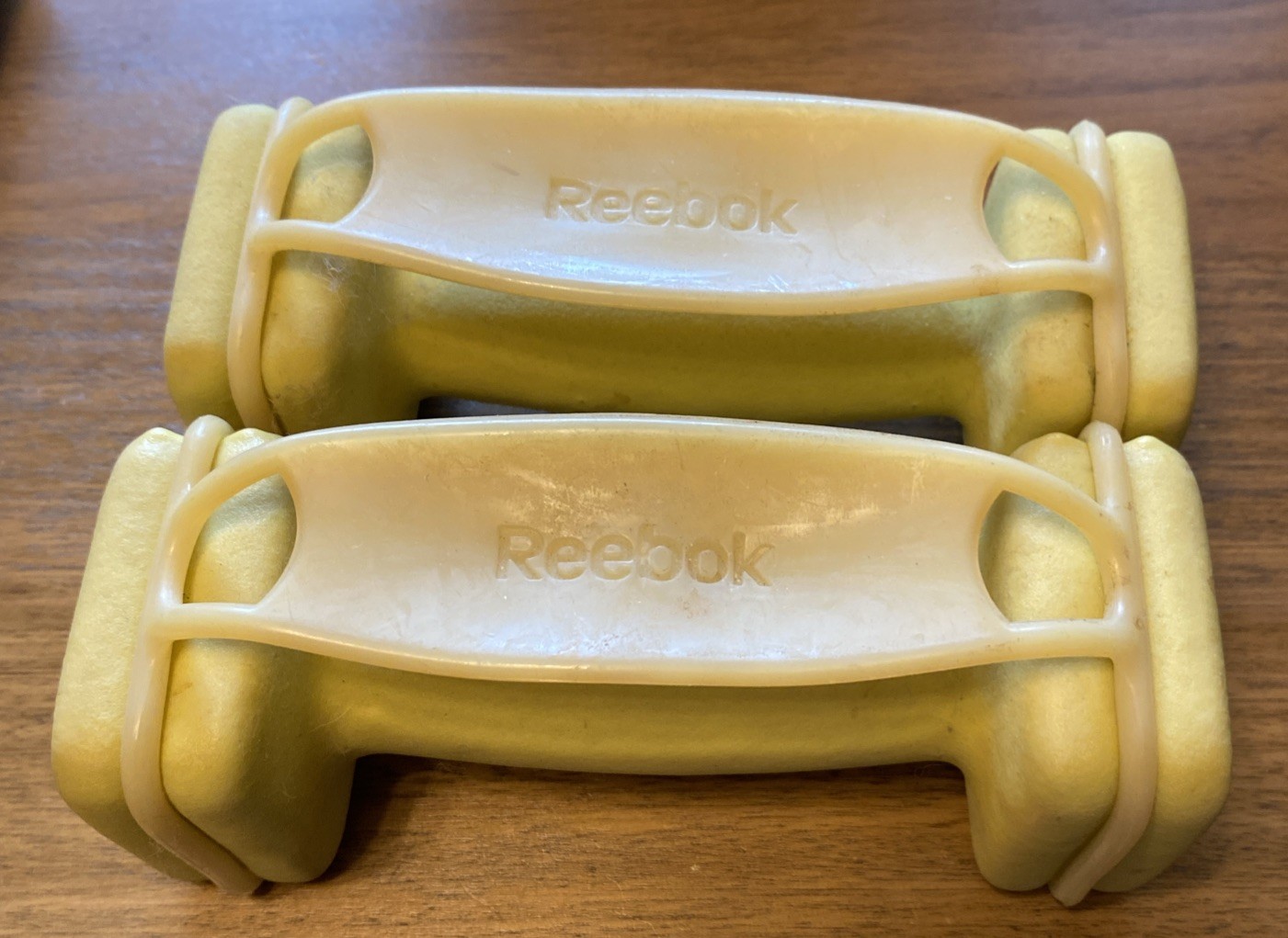 Set of 2 Reebok 5lb Hand Weights Dumbbells Walking Aerobic Training Soft Coated