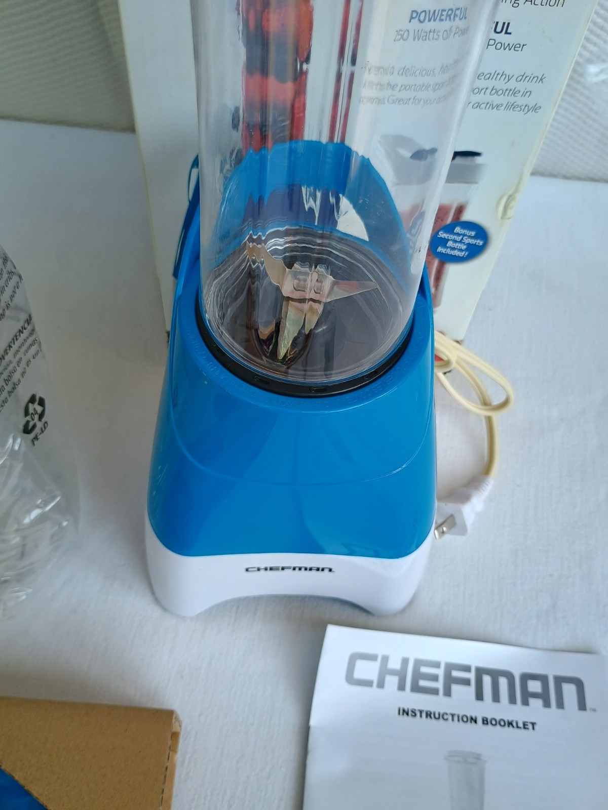 CHEFMAN Ultimate Personal Blender Model R18J-BLUE New