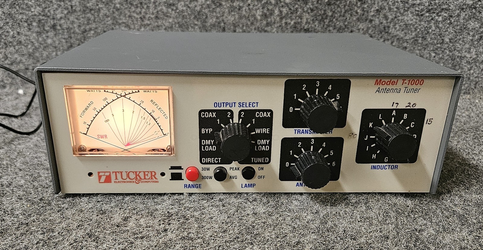 Vectronics VC300DLP / Tucker T1000 Antenna Tuner – HF Ham Radio