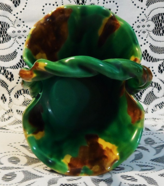 FITZ & FLOYD 10" TWISTED HANDLED BASKET w/ RUFFLED EDGE - BEAUTIFUL COLORS!
