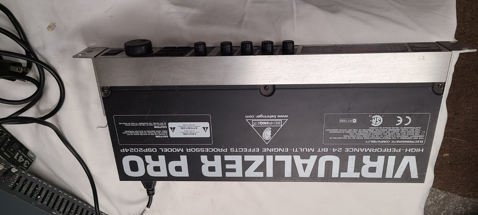 BEHRINGER Virtualizer Pro Model DSP2024P Effects Processor Tested Working
