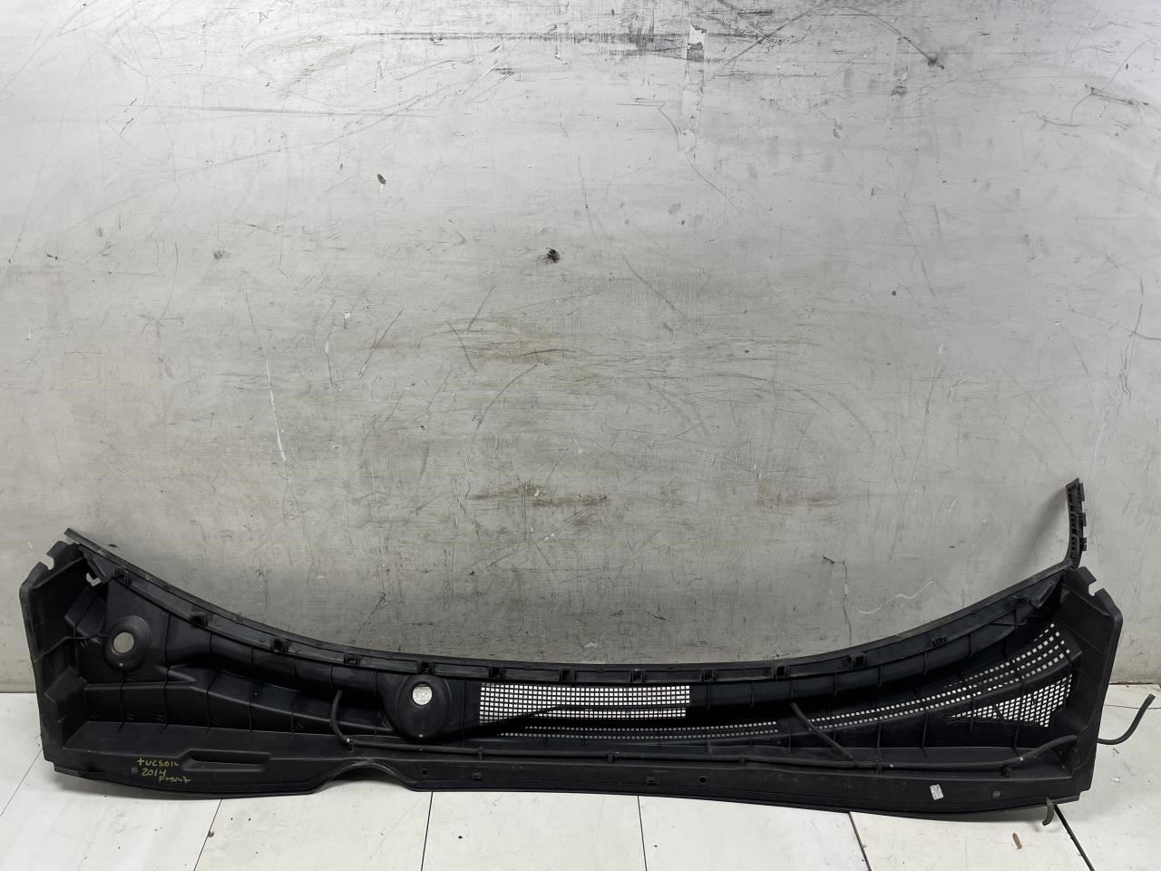 2014 HYUNDAI TUCSON GLS COWL VENT PANEL OEM+