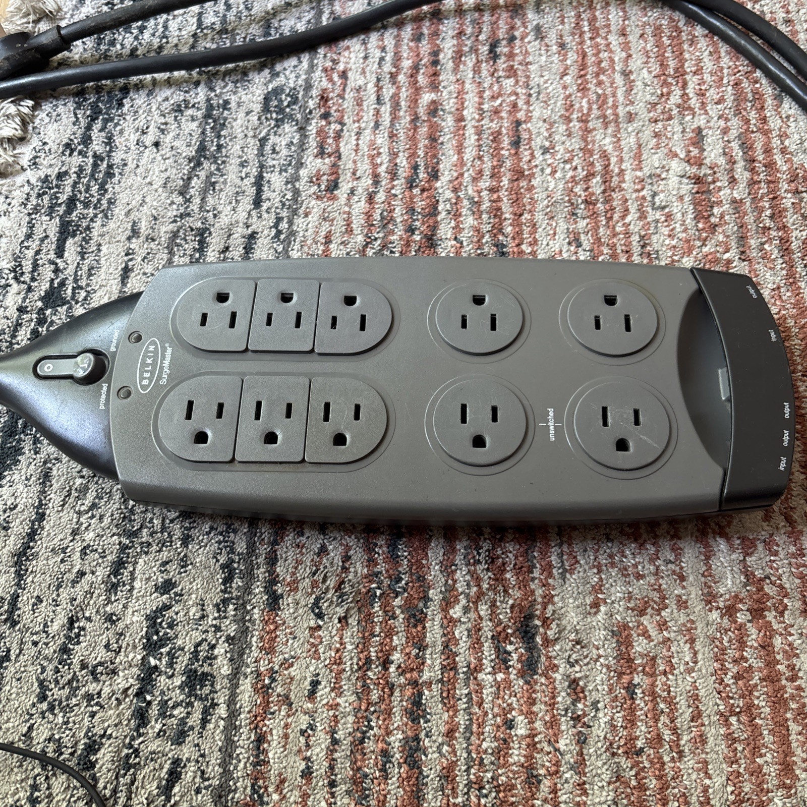 BELKIN SurgeMaster Power strip 10 Outlet F9G1032-10 SURGE PROTECTOR 10ft Cord