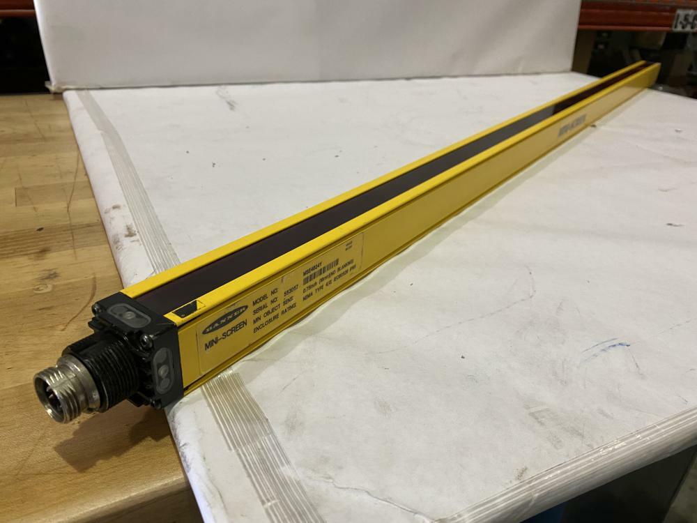 BANNER MINI SCREEN # MSE4824Y Light Curtain