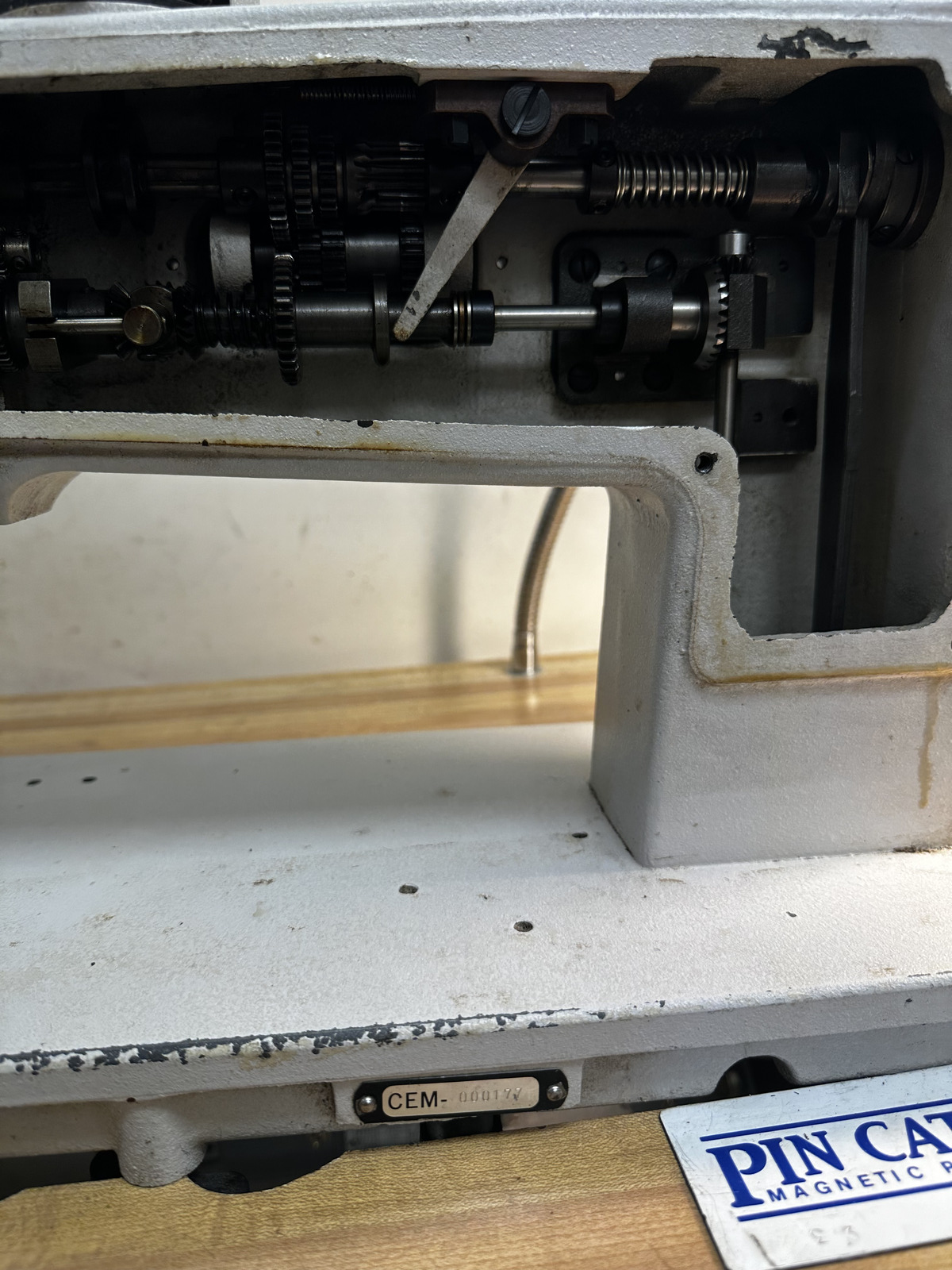 Taking Embroidery Machine model LG