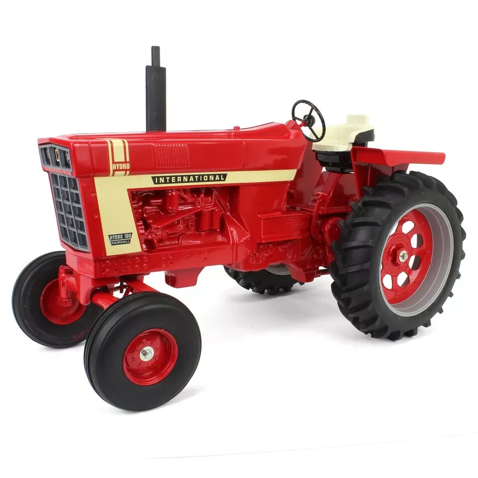 2024 International Harvester Model Hydro 100 Toy Tractor, 1/8 Scale, NIB