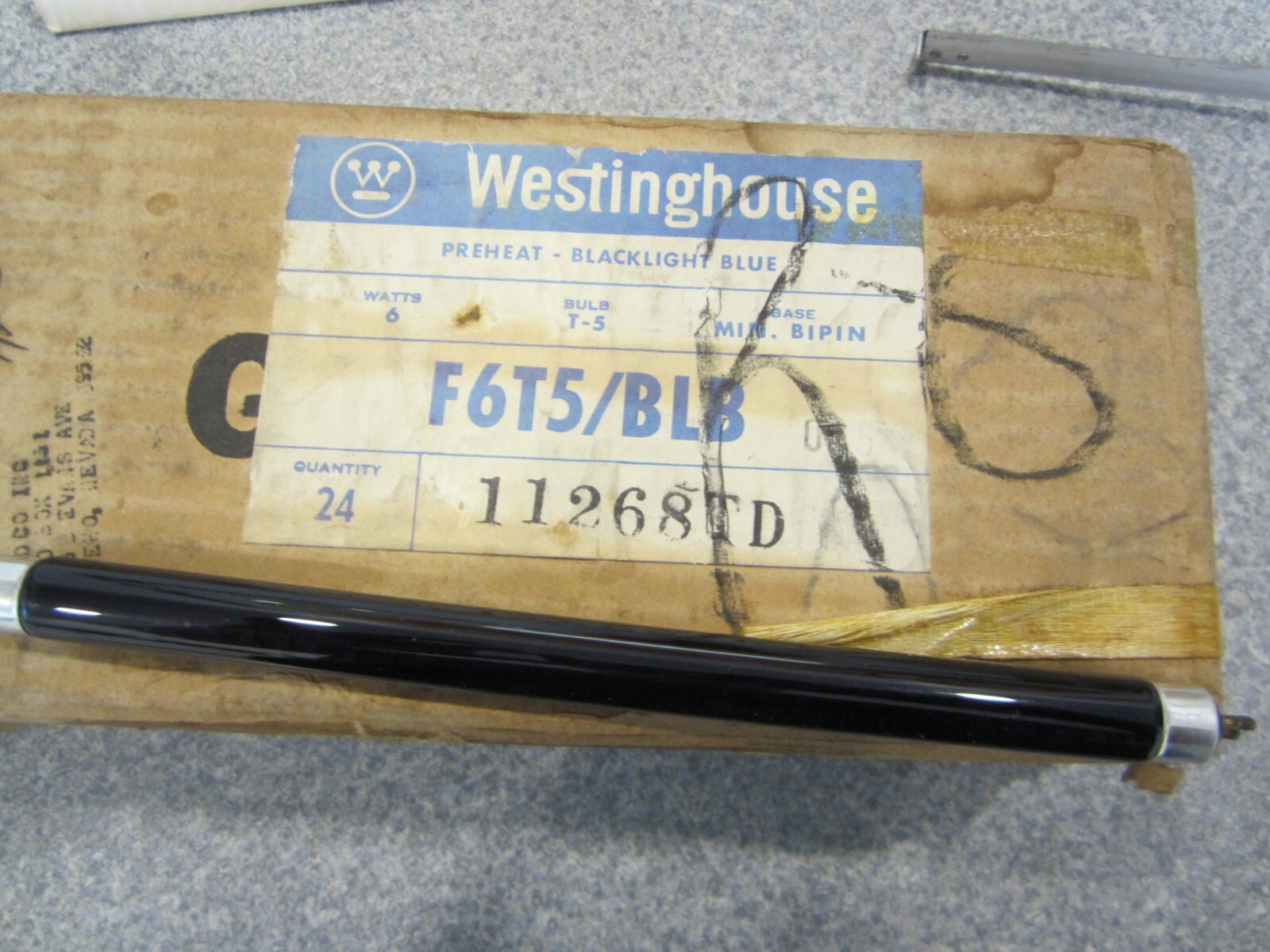 18 VINTAGE WESTINGHOUSE FROM THE 60's BLACKLIGHT BULBS F6T5/BLBTHE GOOD ONES USA
