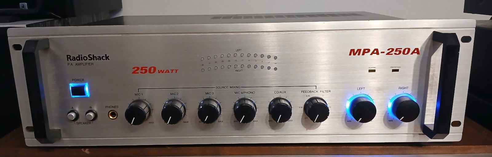 Vintage Radio Shack MPA-250A PA 250 Watt Amp - Works -  Pod's cleaning-See Video