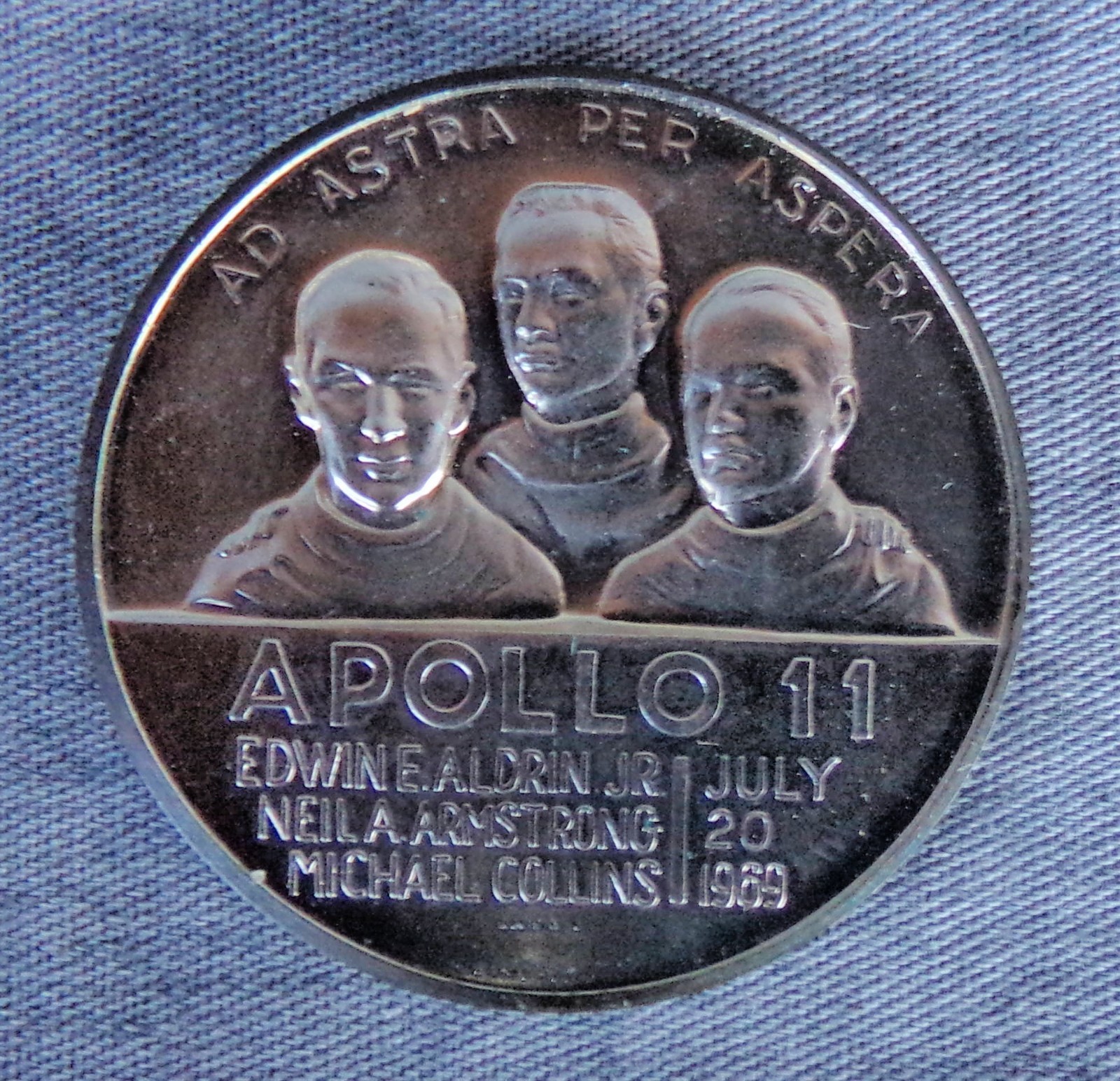 Apollo 11 Aldrin, Armstrong & Collins Coin - First On The Moon - July 20, 1969