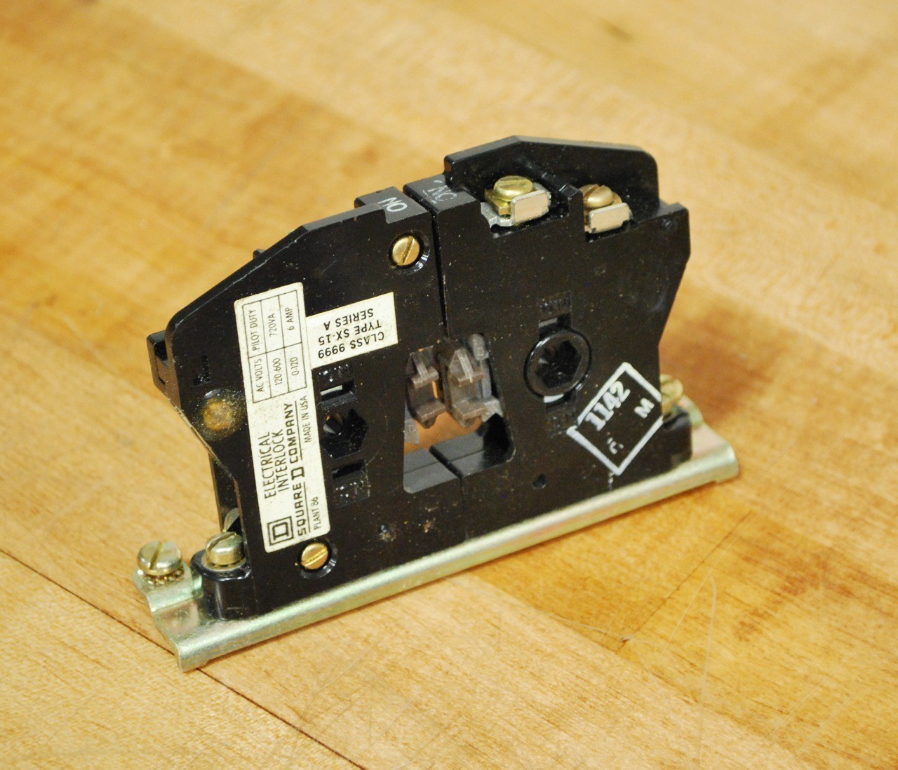 Square D 9999 SX-15A, Series A, NC NO Electrical Interlock - USED