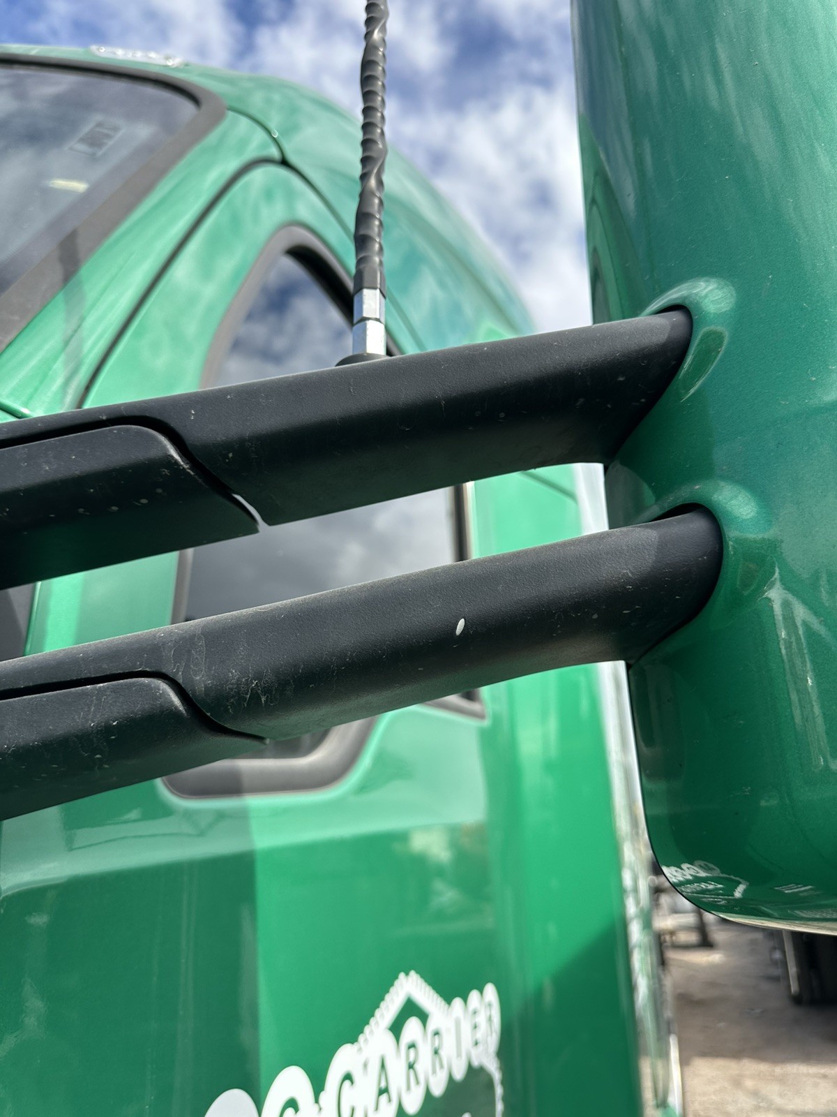 2012-2027 Kenworth T680 POLY Left/Driver Door Mirror - Used