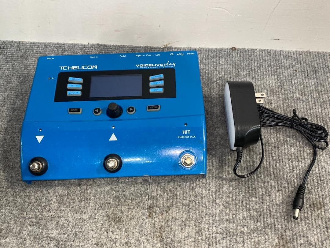 TC HELICON VOICELIVE PLAY Effects Pedal Vocal Used