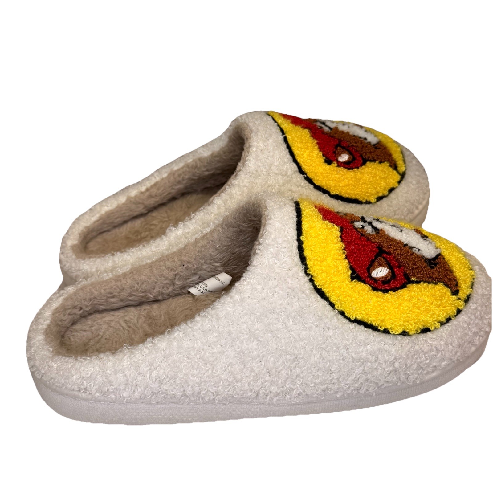 Buc-ee's Sherpa Slippers Unisex Small 5/6 Red White Logo