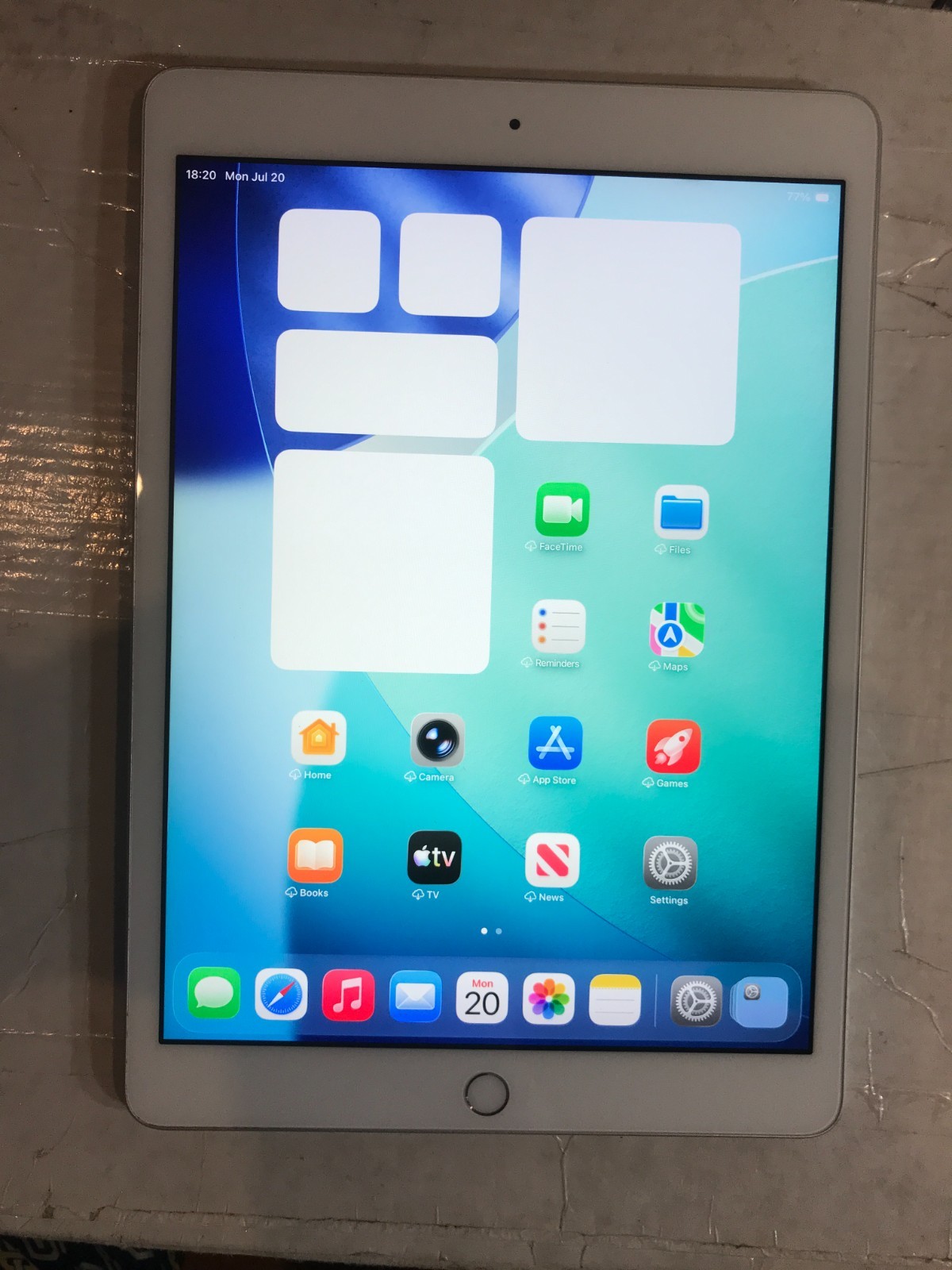 Apple iPad (8th Generation) -128GB- Silver MYLE2LL/A,  Service Battery #468