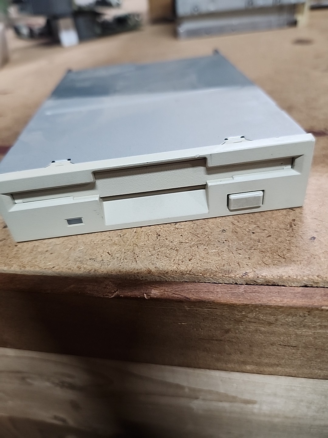 Vintage Teac FD-235HF 3.5 Inch Floppy Disk Drive PN 193077A2-29 White Bezel
