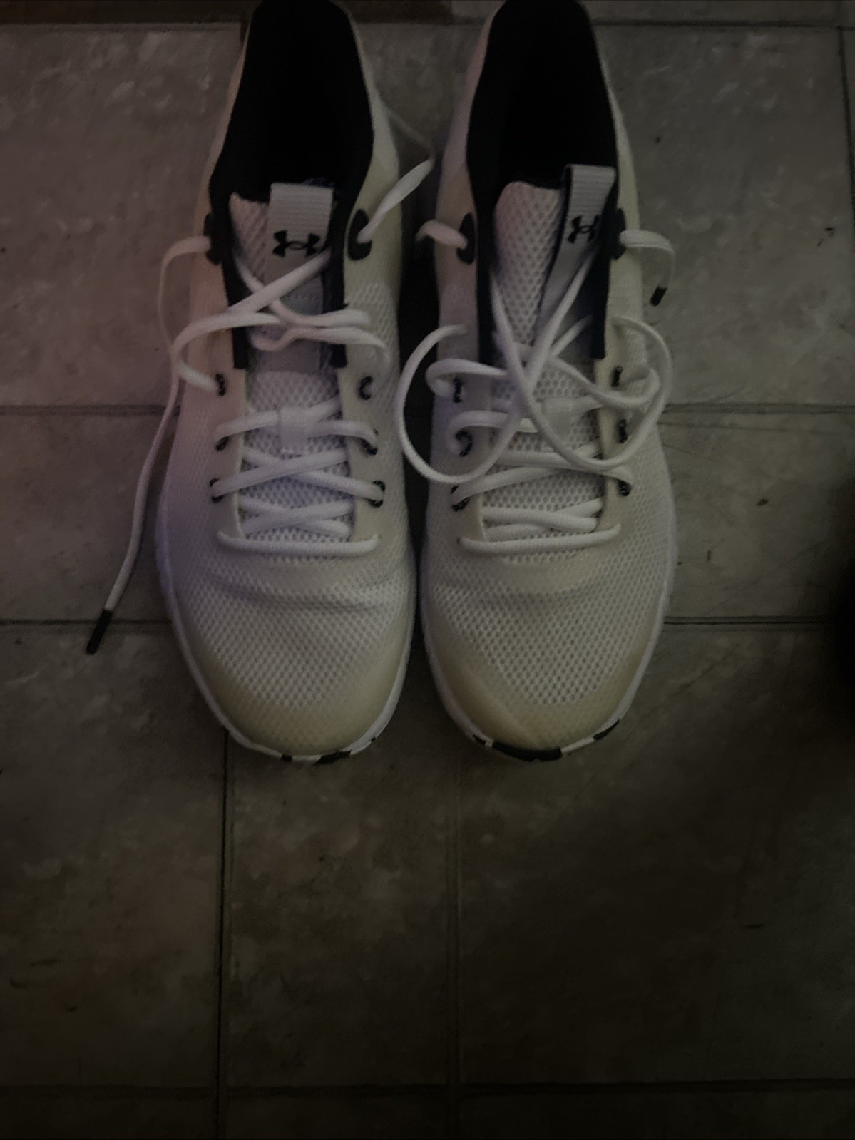 ￼ Body Armor White Size 11 ￼