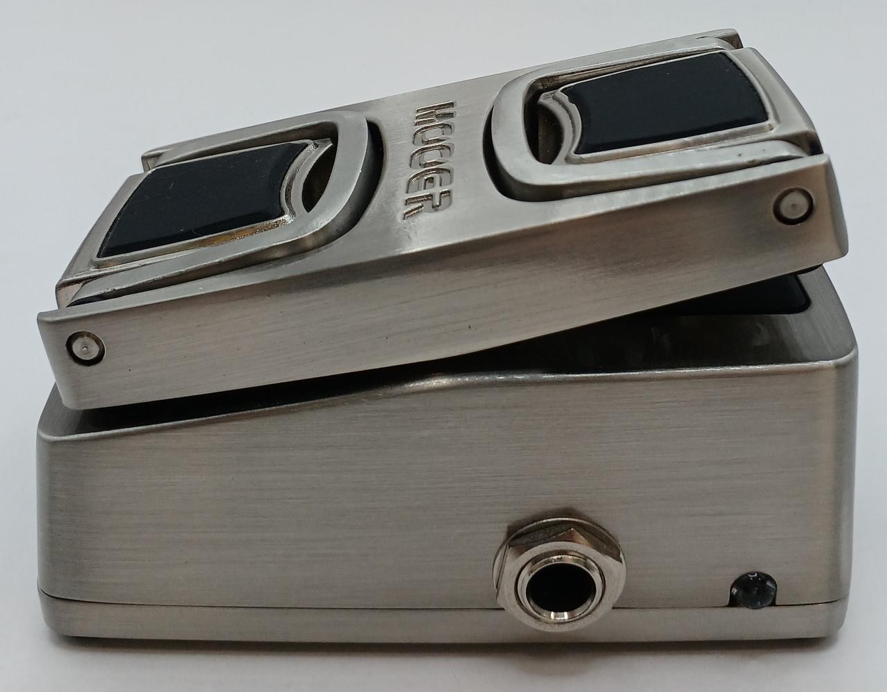 Mooer Effect Pedal LEVELLINE