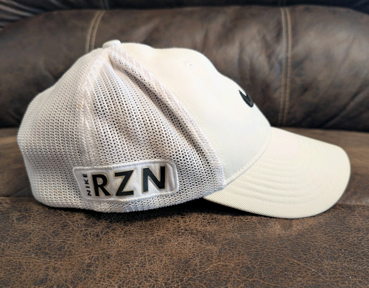 Nike Golf White Hat Cap Flex Fit VRS RZN Large