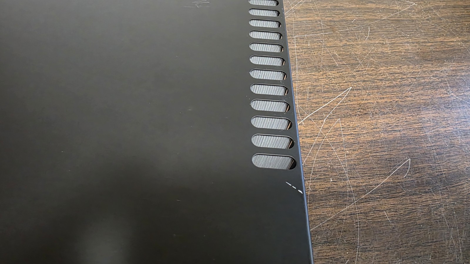 Nuvo NV-P4300 3 Zone Amp/3 Stream Player