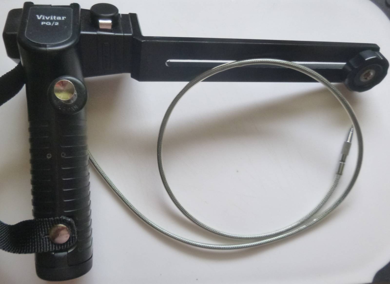 VIVITAR PG/2 pistol camera flash grip, bracket and sync cord. Japan. Working.